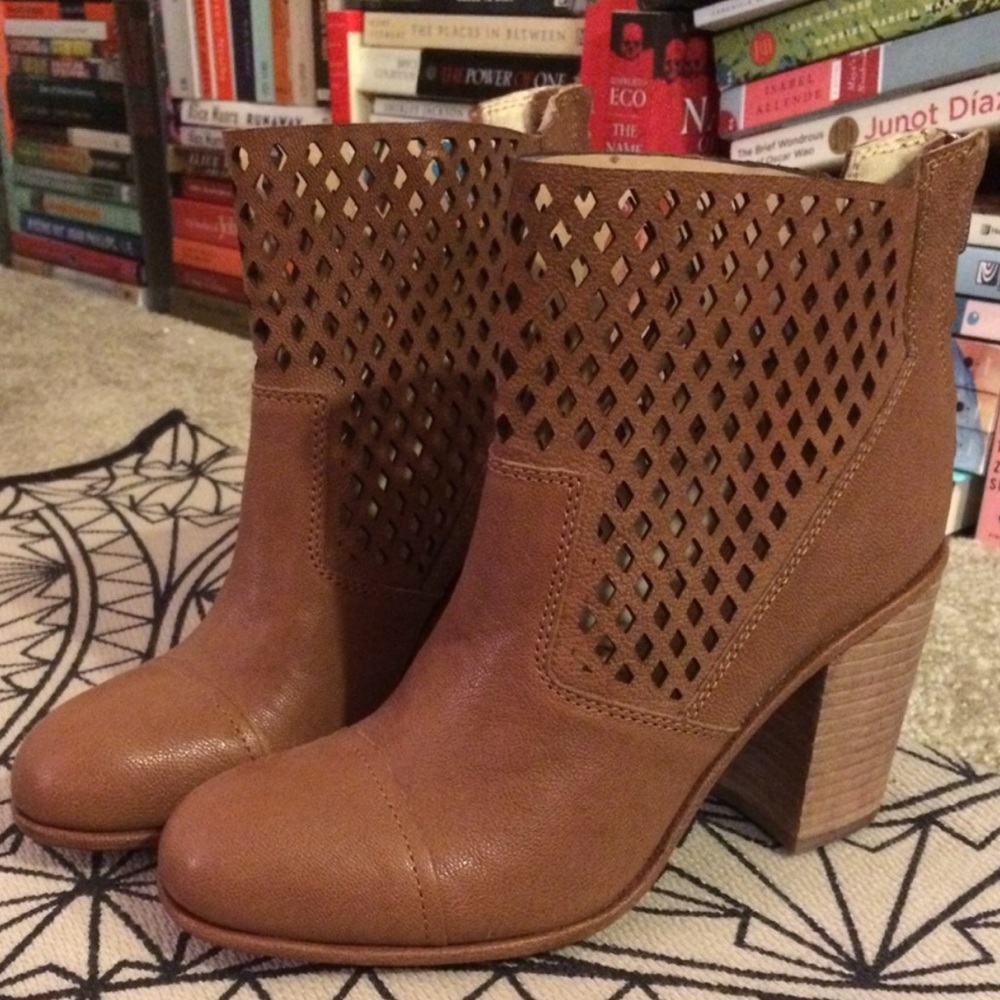 Calvin Klein Booties PRICE ⬇️ SOLD